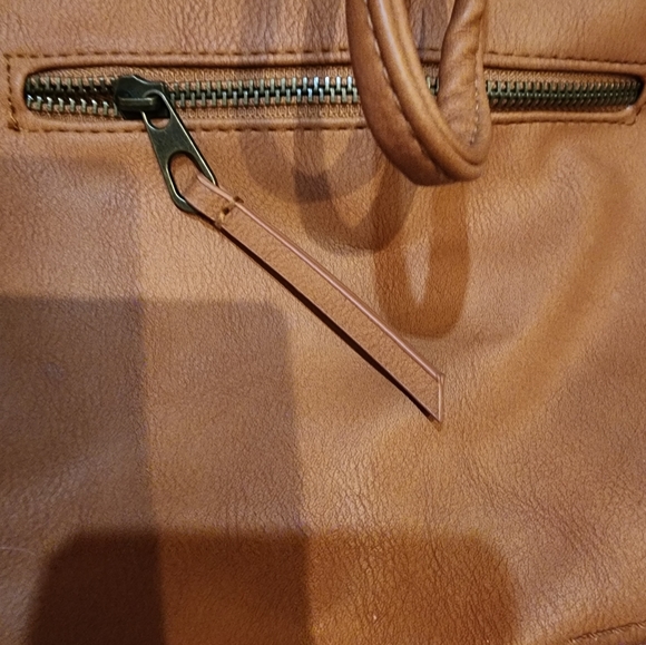 Universal Thread tan backpack purse EUC - Picture 3 of 5